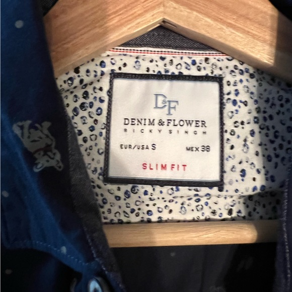 NWT Mens Denim & Flower Frenchie pattern navy blue cotton button down shirt - Picture 3 of 3